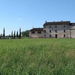 locazione-turistica-san-pietro-castel-goffredo-46042.it-lombardy.com/